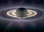 saturn-eclipse-100810-595x440